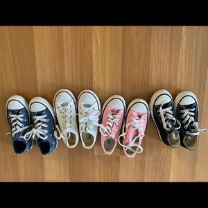 Converse low tops lot of 4 pairs